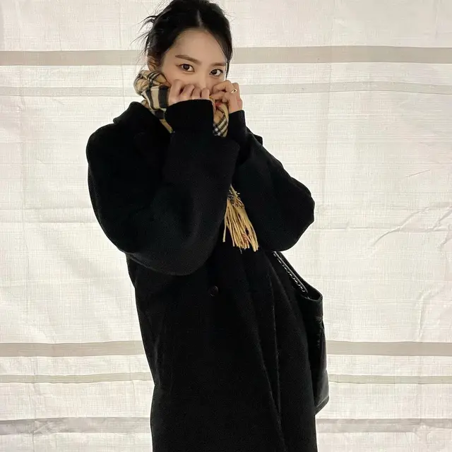 Jiho Eks Oh My Girl. (dok. Instagram @jihoa_f/https://www.instagram.com/p/CZdXLsaPOhP/)
