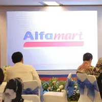 Perkuat bisnis ritel, Alfamart gandeng BRI terbitkan kartu co-branding Aku Brizzi Alfamart. (Foto: Bintang.com/Daniel Kampua)