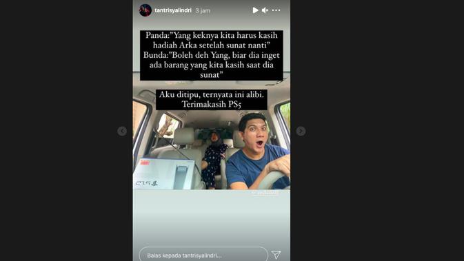 Tantri Kotak Deg-Degan Putranya Disunat di Usia 1 Tahun. (instagram.com/tantrisyalindri)