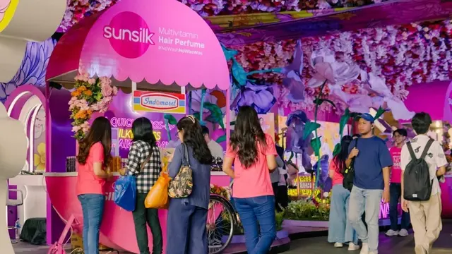 Gandeng Vanessa Zee dan Haluu, Sunsilk Hadirkan Aktivasi Unik Dukung Perempuan Gen-Z Untuk Lebih Percaya Diri.  foto:  Sunsilk