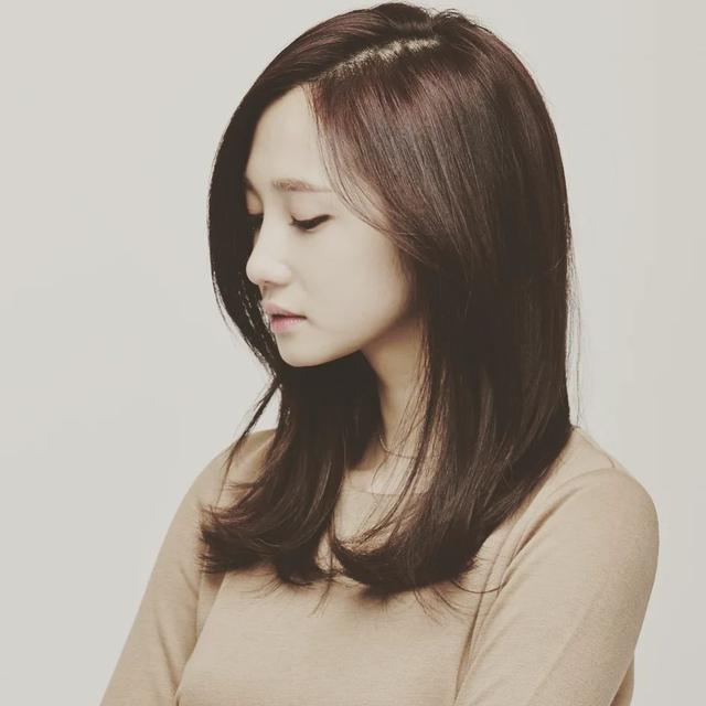 Yoo Ara eks Hello Venus. (Instagram/ chloe.yoo_official)