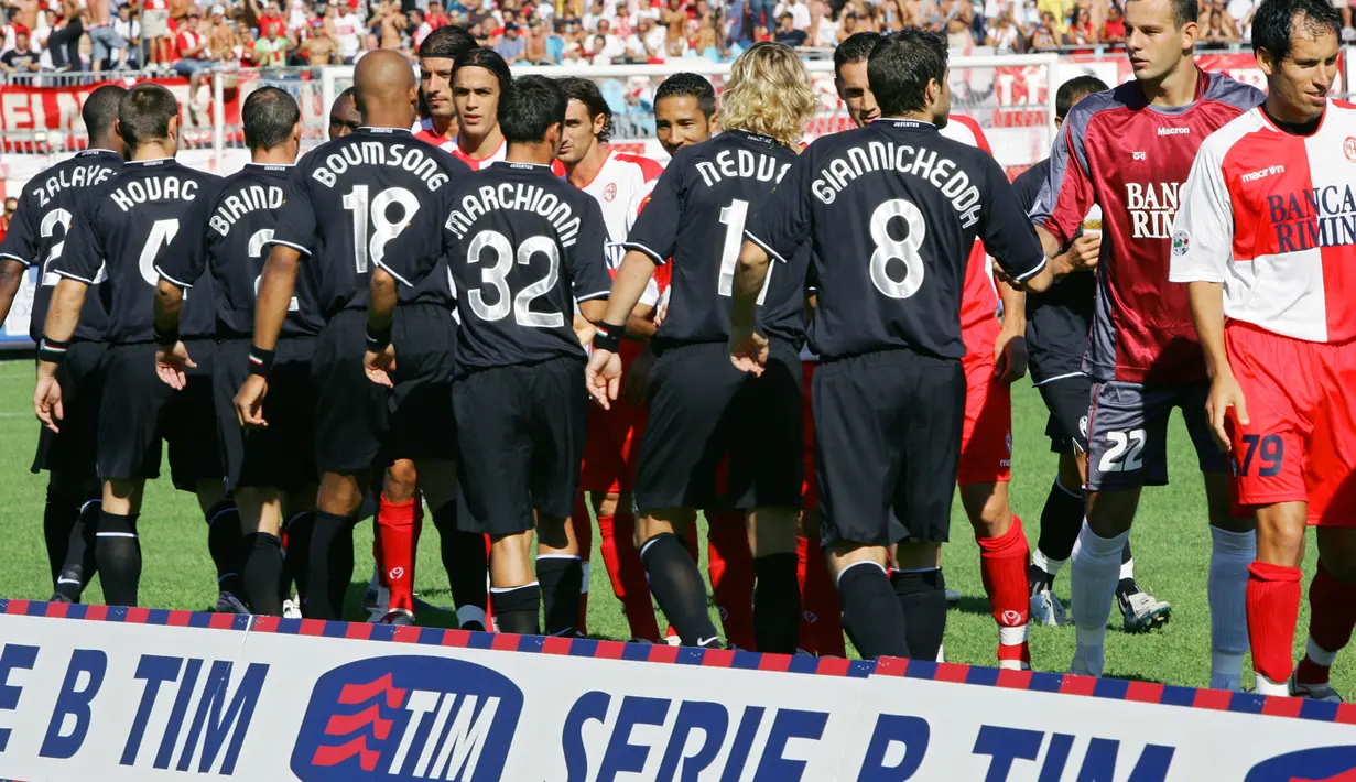 Musim 2007/2008 merupakan musim spesial bagi Juventus. Musim tersebut merupakan comeback Juventus usai semusim berlaga di Serie B akibat tersandung kasus Calciopoli yang menghukum Juventus harus turun kasta dari Serie A ke Serie B pada musim 2006/2007. (AFP/Vincenzo Pinto)