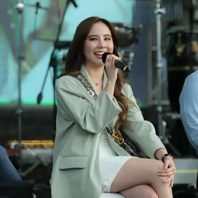 [Fimela] Agatha Chelsea di KapanLagi Buka Bareng 2023