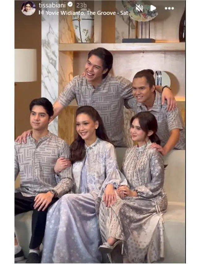 6 Momen Maia Estianty Bareng Al El Dul dan Tissa Biani Jadi Model, Pakai Baju Sarimbit