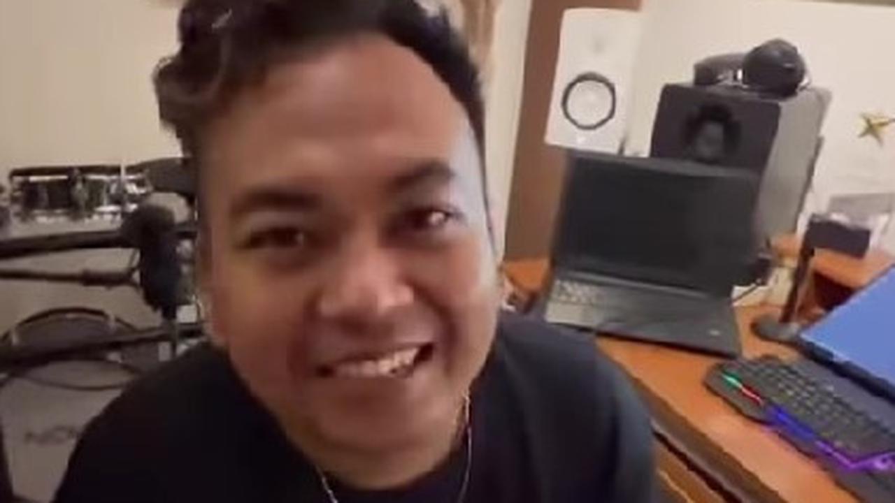 Vicky Prasetyo Rungkad