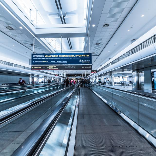 Apa Fungsi Travelator Yang Ada Di Bandara Lifestyle Liputan6 Com