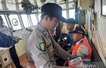 Pemeriksaan Kesehatan Kru Kapal di Pelabuhan Tanjungkalian Pastikan Keselamatan Arus Mudik