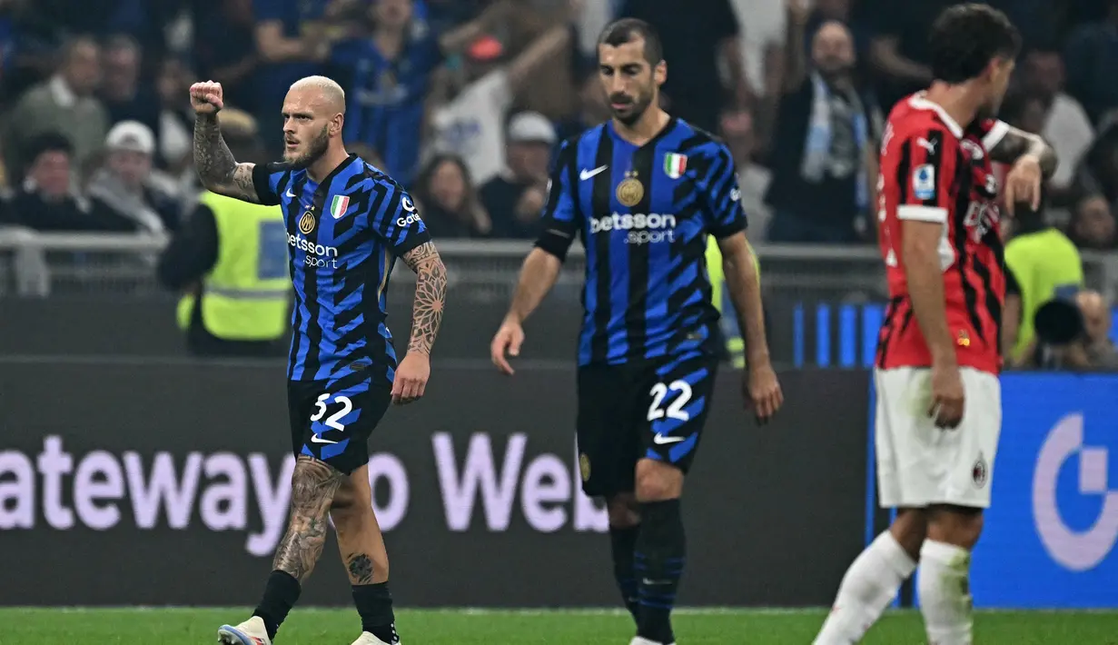 Inter Milan berhasil mencetak gol penyeimbang lewat aksi Federico Di Marco pada menit ke-27. (Gabriel BOUYS/AFP)