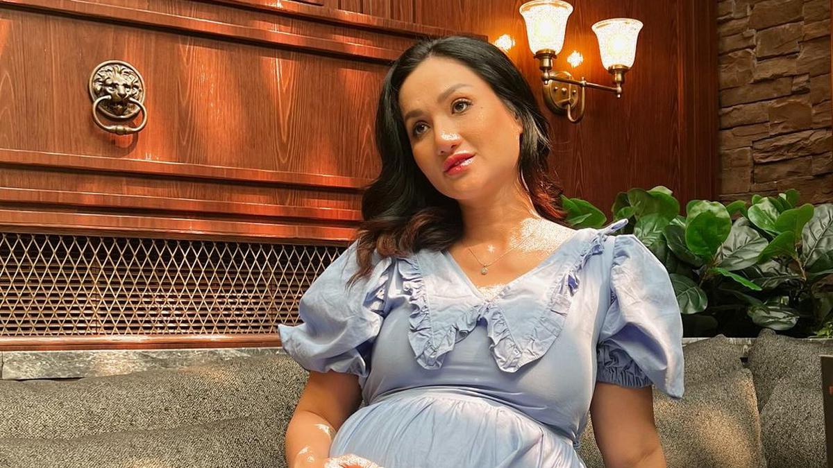 6 Potret Kehamilan Tengku Dewi Putri, Bikin Geger Usai Tuding Andrew Andika  Selingkuh dengan Ani-ani - ShowBiz Liputan6.com
