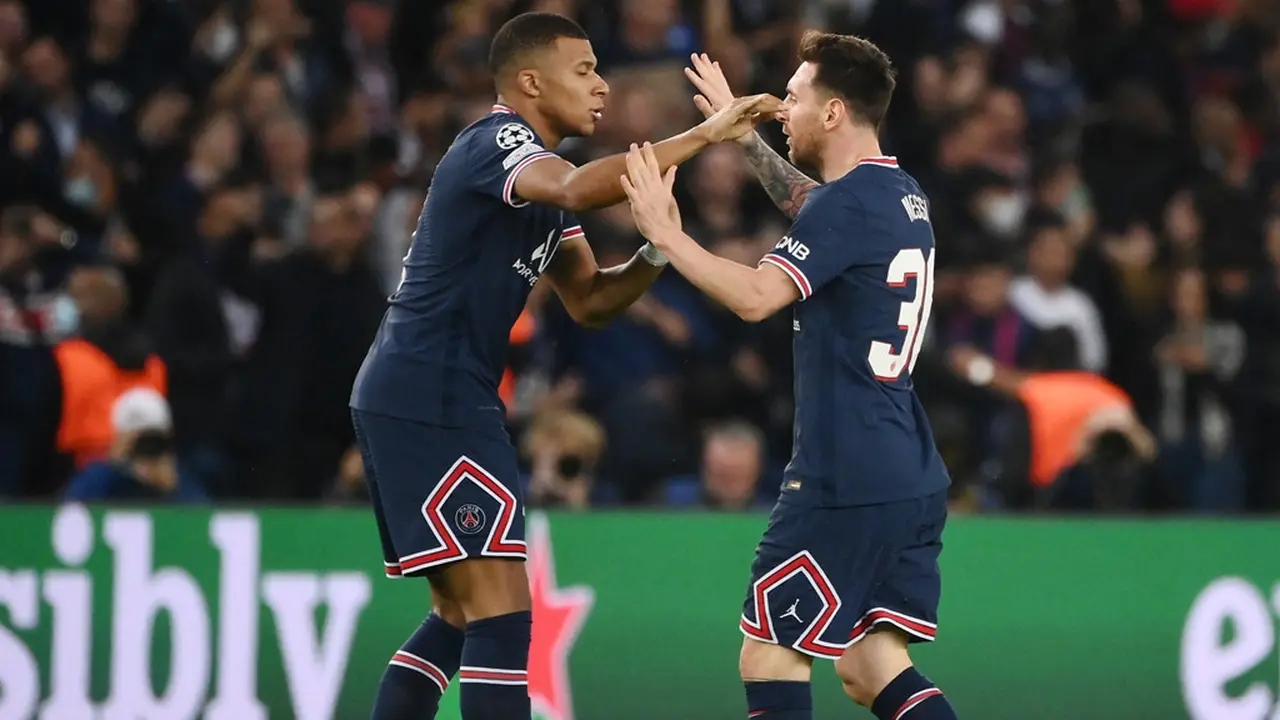 Kylian Mbappe dan Lionel Messi