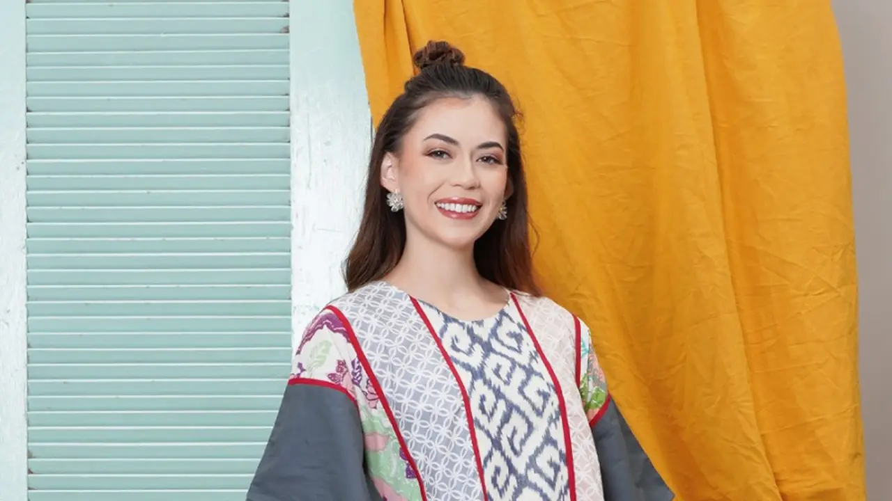 Foto Batik Brand Lokal Nona Rara