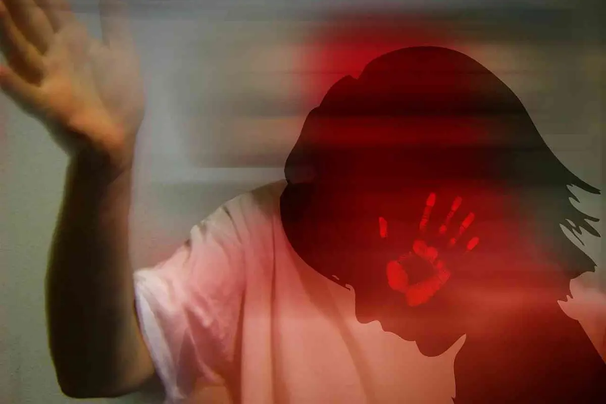 Pengasuh Siksa Bocah 9 Tahun Saat Ditinggal Orang Tua Berlibur