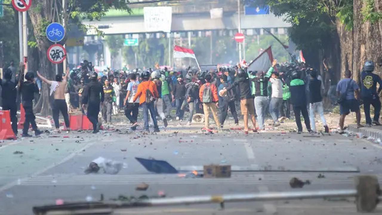 Nicholas Saputra Tanggapi Kasus Mobil Rantis Brimob Lindas Driver Ojol