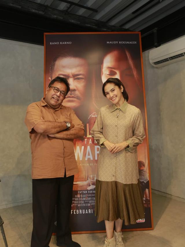 Rano Karno dan Maudy Koesnaedi. (Foto: Dok. Falcon Pictures)