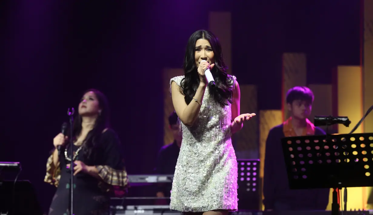 Christie tampil di Brava Radio Hall, salah satu panggung indoor yang tersedia. Total, ada 12 panggung yang disiapkan penyelenggara BNI Java Jazz Festival 2023 di arena JiExpo Kemayoran, Jakarta Pusat. [Foto/Adrian Utama Putra]