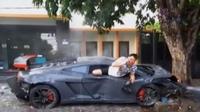 Inilah video amatir yang didapat sesaat setelah kecelakaan maut itu terjadi.