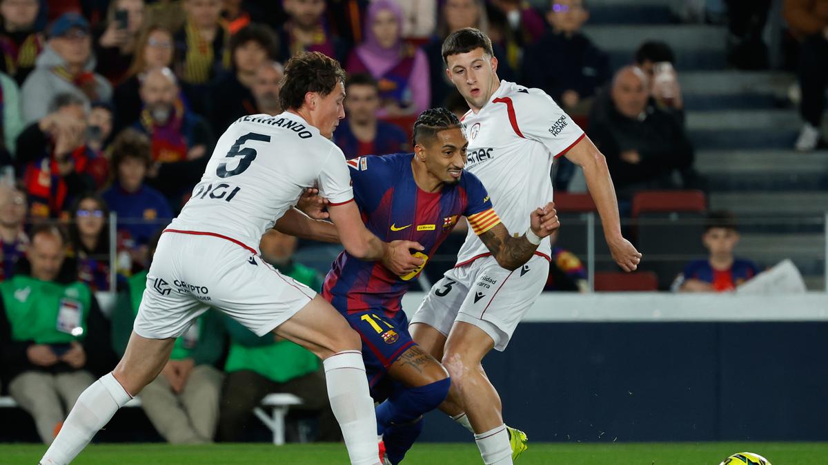 Barcelona vs Osasuna: Raphinha Bersinar, Tiga Poin Aman