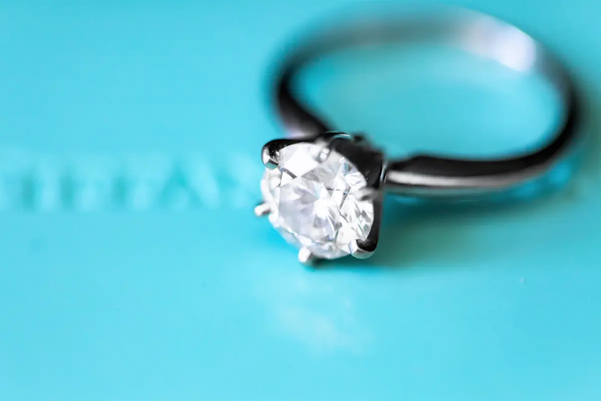 Ilustrasi cincin berlian