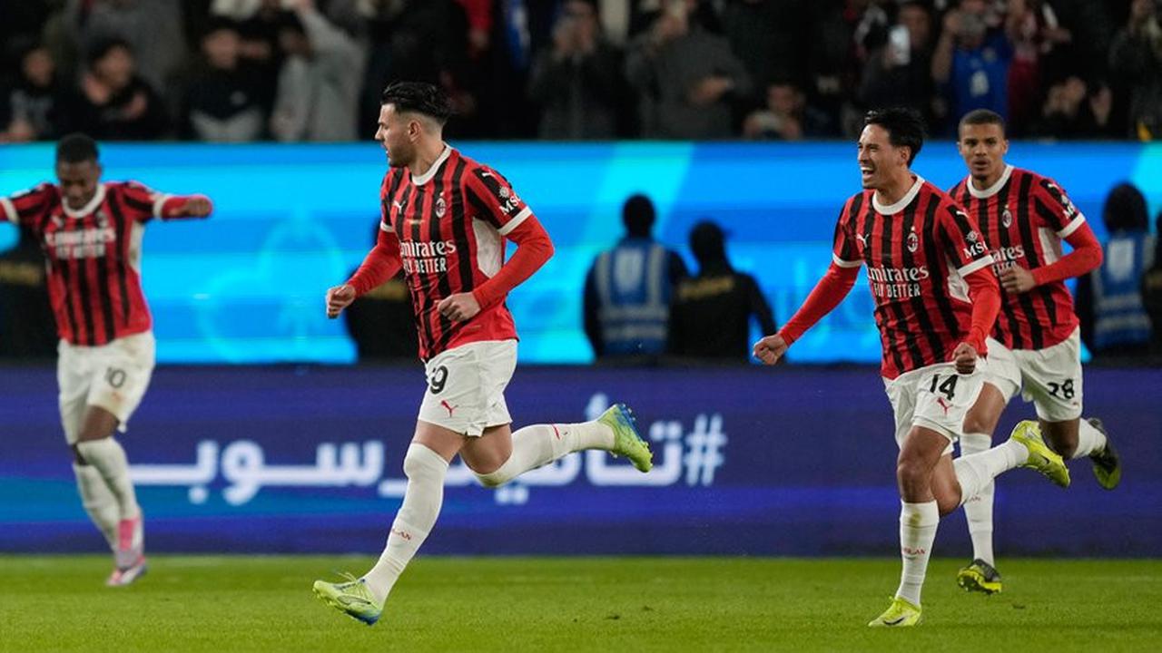 Perbandingan Theo Hernandez dengan Bek Kiri Legendaris AC Milan