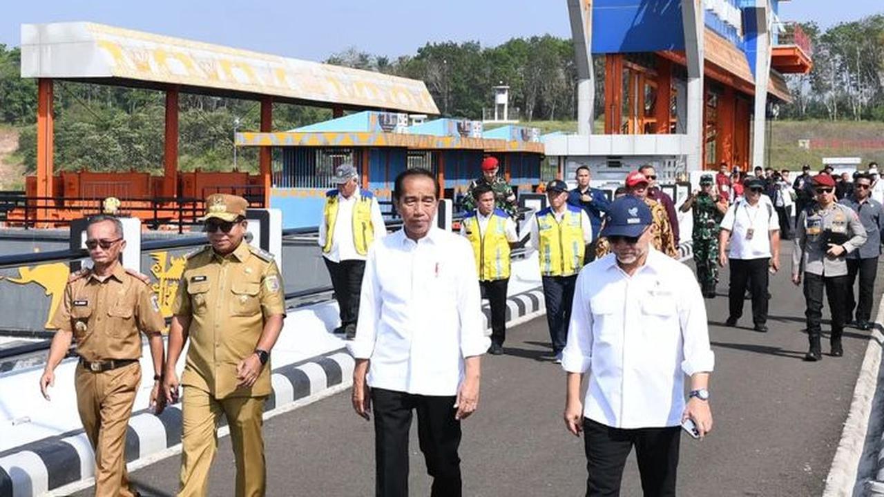 Presiden Joko Widodo saat peresmian Bendungan Margatiga