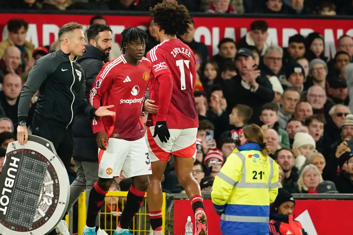 Joshua Zirkzee, Manchester United