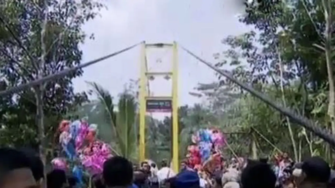 Peresmian Jembatan Asa di Banten Meriahkan HUT ke-25 SCTV