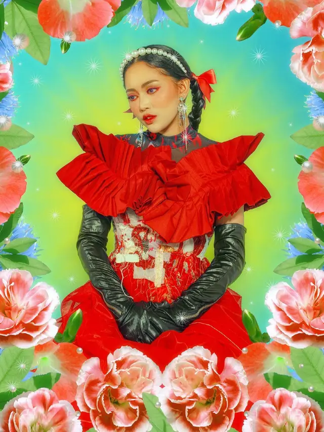 Gaya Pemotretan Rachel Vennya Dengan Tema Colorful. (Sumber: Instagram/haqeeu)