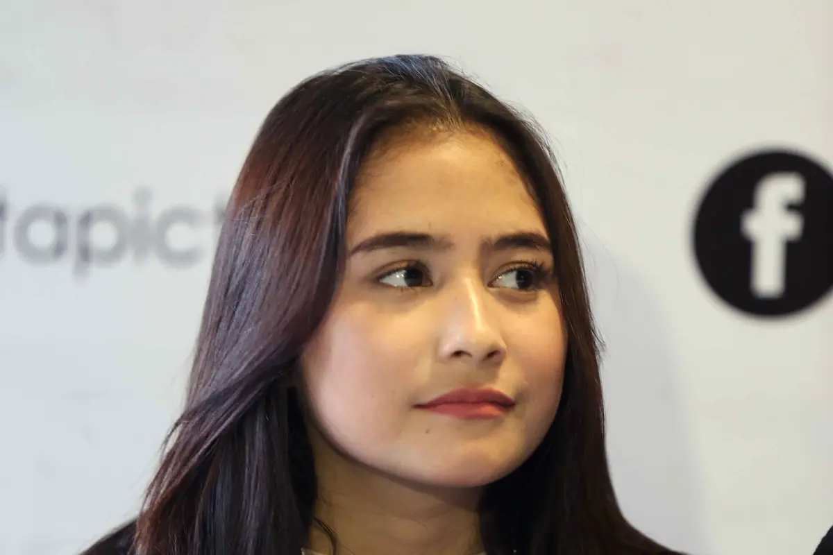 Prilly Latuconsina