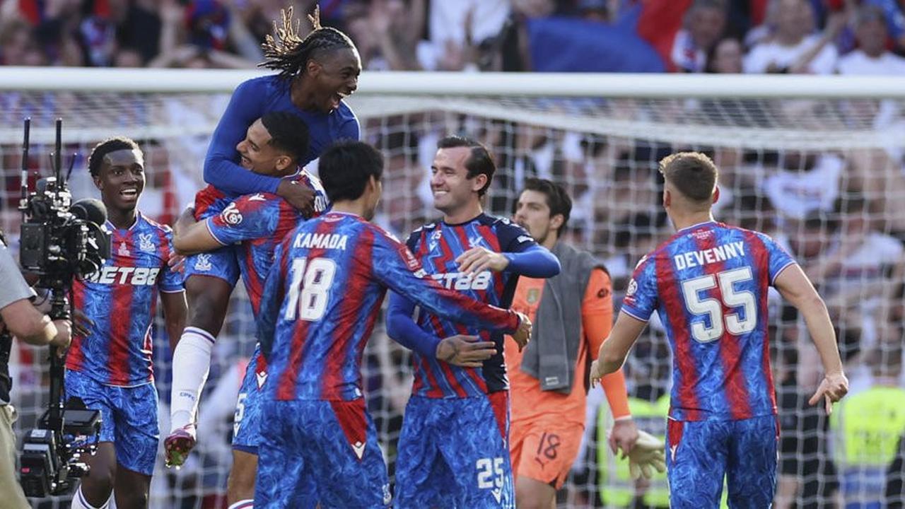 Nasib Buruk Crystal Palace: Dari Juara Piala FA ke Larangan Tampil di Liga Europa, Hingga Ancaman Eksodus Pemain