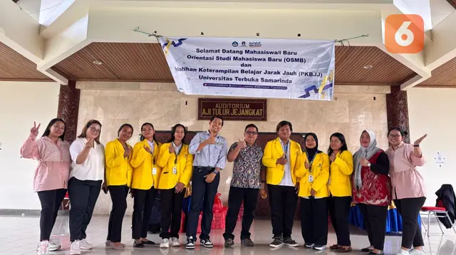 PT Bharinto Ekatama mengatasi kekurangan guru di daerah terpencil dengan meluncurkan program beasiswa pendidikan tinggi bersama Universitas Terbuka, menargetkan peningkatan kompetensi guru dan masyarakat binaan di wilayah operasional perusahaan.