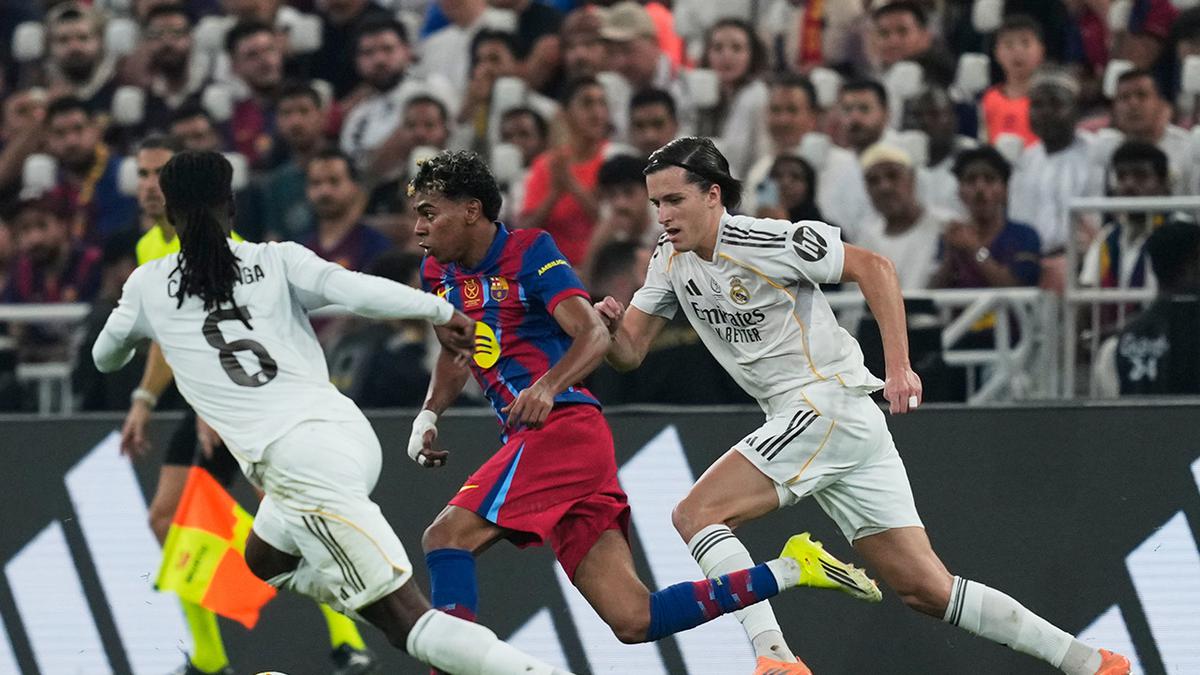 Real Madrid Pasang Harga Rp1 Triliun untuk Gelandangnya