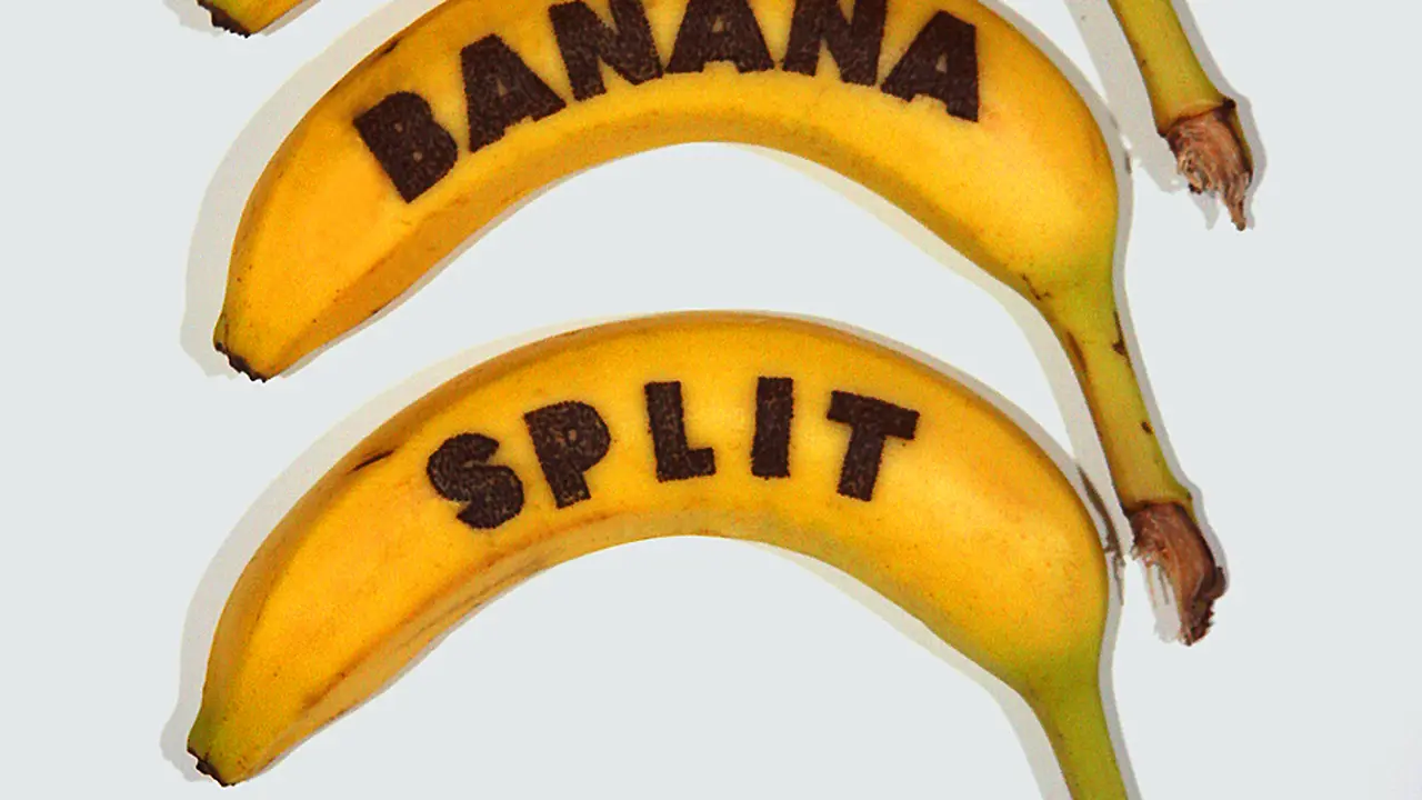 Ketika Seni Tato Merambah Kulit Pisang
