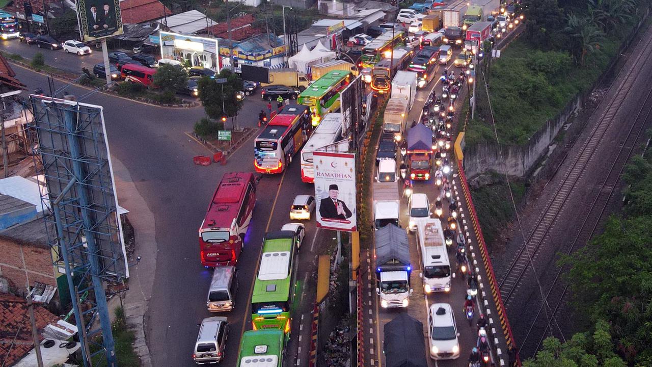 Puncak Mudik Lebaran 2025 Diprediksi Besok, Ini Rencana One Way Nasional dari Polisi