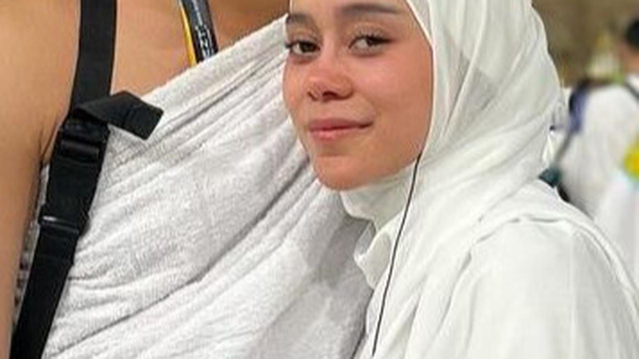 Potret Lesti Kejora dan Rizky Billar Sempat Berkunjung ke Al Ula Usai Umrah