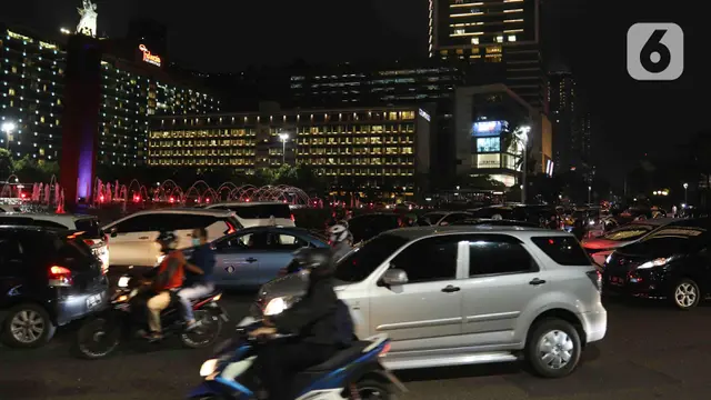 FOTO: Kemacetan Lalu Lintas Jakarta Saat PPKM Level 2