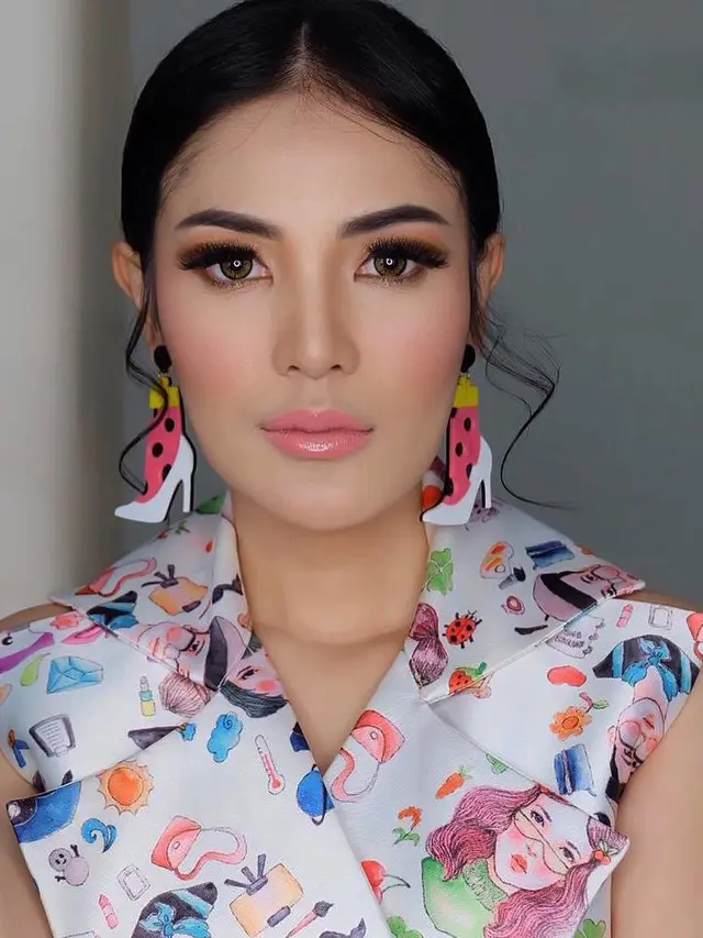 [Fimela] Nindy Ayunda