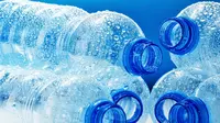 Ilustrasi air botol kemasan. (Foto: Shutterstock)