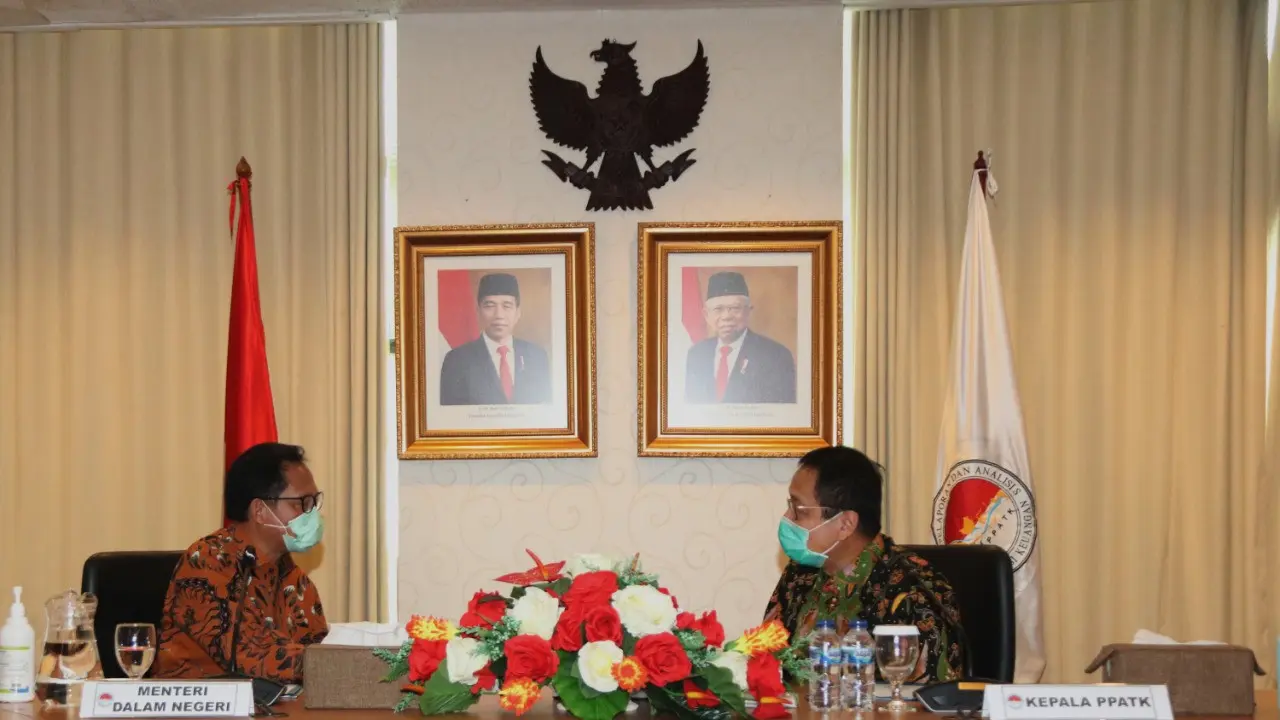 Kepala PPATK Dian Ediana Rae dan Menteri Dalam Negeri Tito Karnavian, Selasa (16/6/2020).