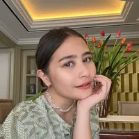 Potret Prilly Latuconsina (Instagram/prillylatuconsina96).