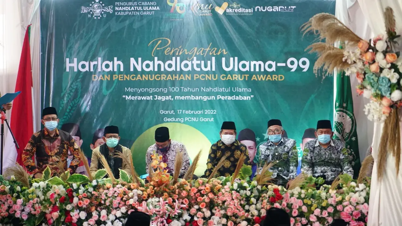 Pemerintah Daerah (Pemda) Garut, Jawa Barat, meminta kalangan kiai Nahdlatul Ulama (NU) berperan aktif, menangkal faham dan gerakan yang berpotensi memecah belah masyarakat.