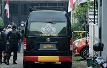 Ditangkap di Jakbar, 2 Terduga Teroris Pendukung ISIS Sudah Rencanakan Aksi, Airsoft Gun & Bahan Peledak Disita