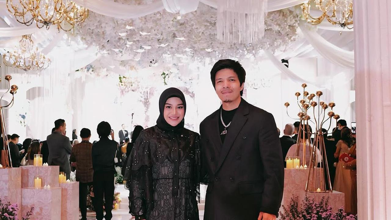 Potret Duo Couple Aurel-Atta dan Aaliyah-Thoriq Kondangan ke Pernikahan Vior-Vincent, Ayahnya Ameena Disebut Makin Kurus