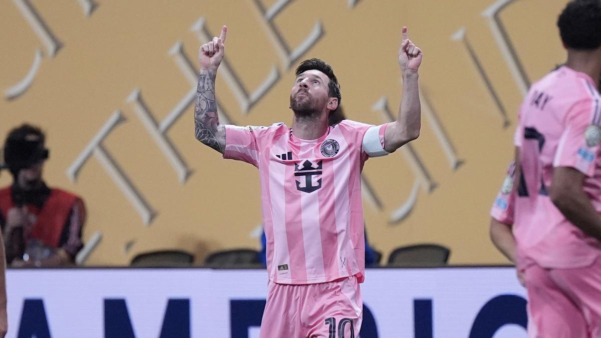 Benarkah Lionel Messi Pertimbangkan Main di Liga Inggris Jelang Piala Dunia 2026?