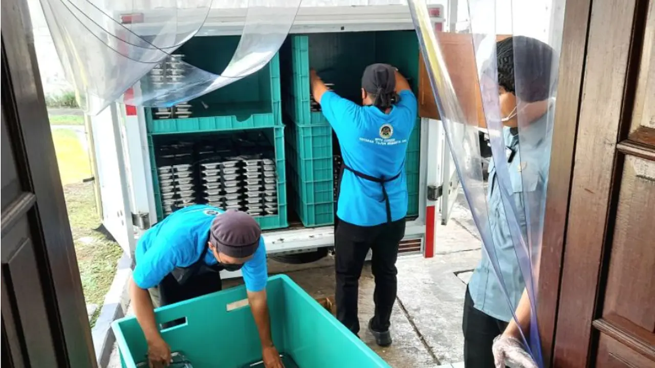 Aktivitas Petugasa SPPG di Cinere