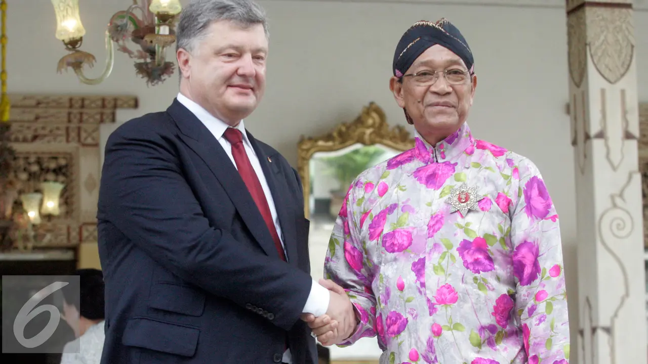 20160806-Kunjungan-Presiden-Ukraina-ke-Yogyakarta-Petro-Poroshenko-Sultan HB X-BH