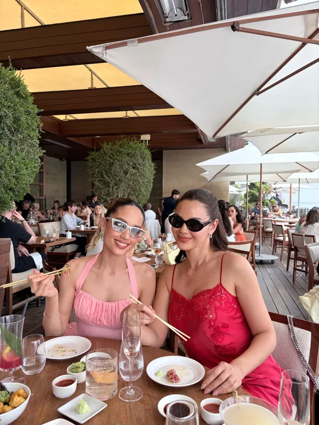 Cinta Laura