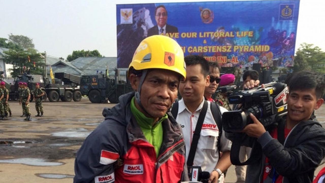 Tekad pria tuna daksa ikut Marinir taklukkan Puncak Carstensz