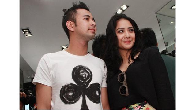 Ia juga sempat beradu akting dengan Raffi Ahmad dalam Tikus dan Kucing Mencari Cinta.