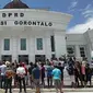 Ratusan Nelayan di Gorontalo melakukan aksi unjuk rasa di depan Kantor DPRD Provinsi Gorontalo (Arfandi/Liputan6.com)