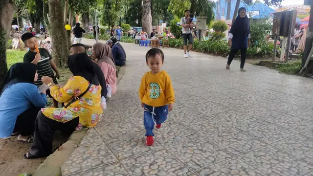 Wisata Kuliner Mingguan di Palembang, Ruang Terbuka Hijau yang Ramah Anak